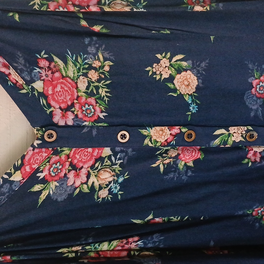 Torrid Blue Floral Sleeveless Button Down Blouse Size 0 - Picture 4 of 8